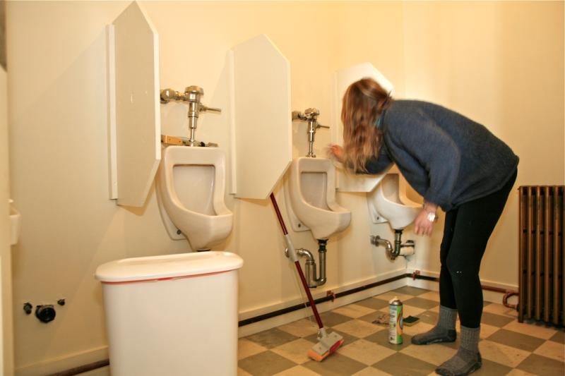 Volunteer Susan Endicott. Courtesy of the Opera House