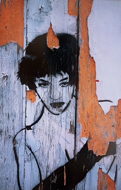 Stephen Black - "Femme de Paris" - color photography. Stephen Black - "Femme de Paris" - color photography.