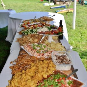 The Lincoln Home Vibrant Senior Living Newcastle Maine Lobsterbake